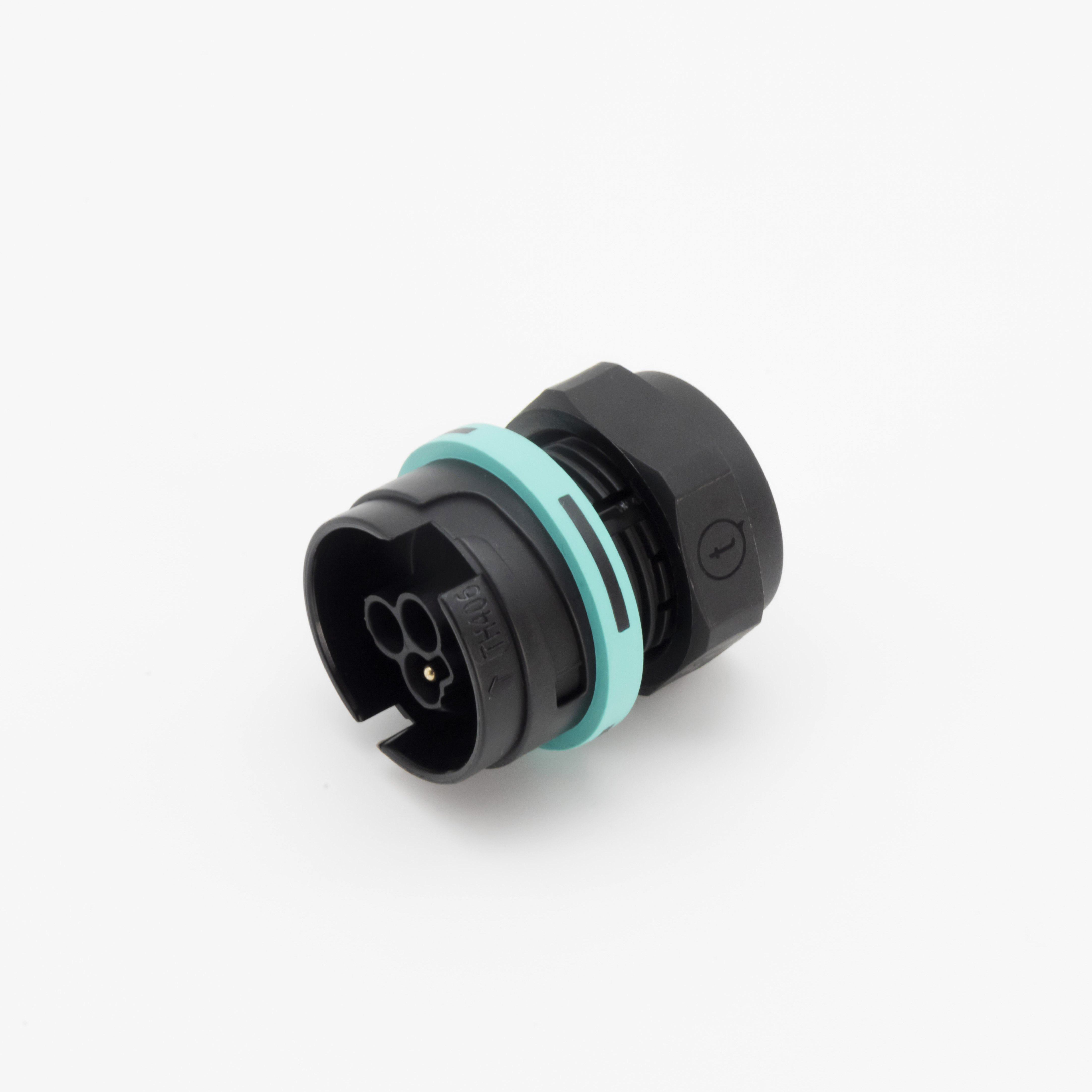 3 pole panel plug 25A 400V
